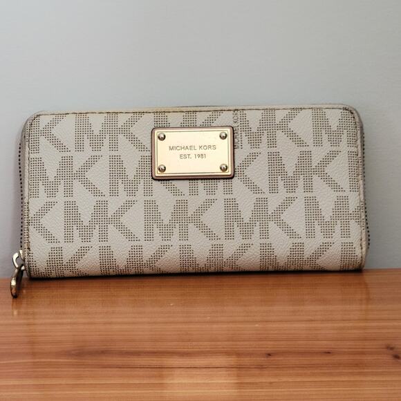 Michael Kors Jet Set Signature Zip Around Bifold Wallet Tan/Cream 8 Card Slots - Picture 2 of 13